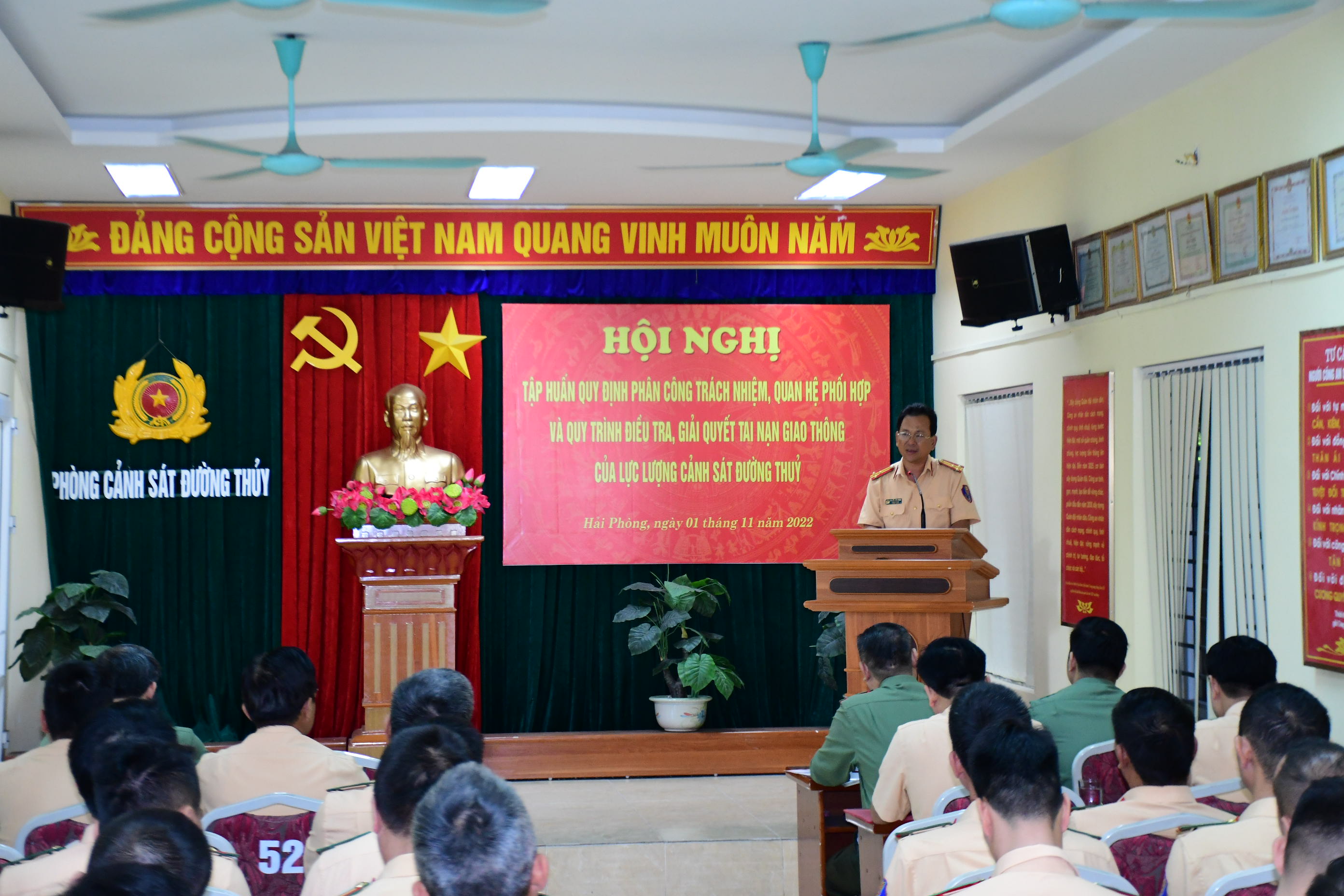 Phòng Cảnh sát đường thủy: Tổ chức tập huấn điều tra, giải quyết tai nạn giao thông đường thủy